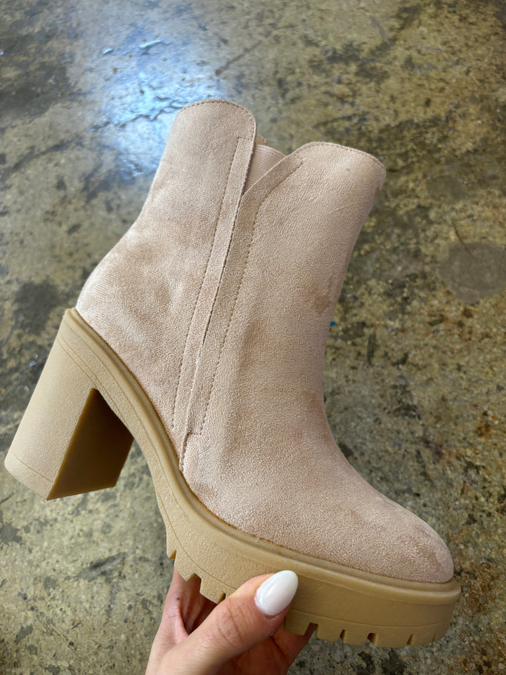 Chic Cream Chelsea Booties