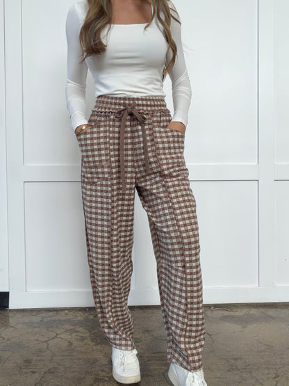 Eliza Checkered Barrel Fit Pants