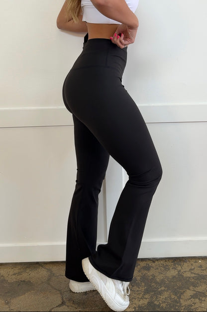 Cozy Spooky LEGGING Bundle (1) Legging + 1 Spooky Pocket Tee)
