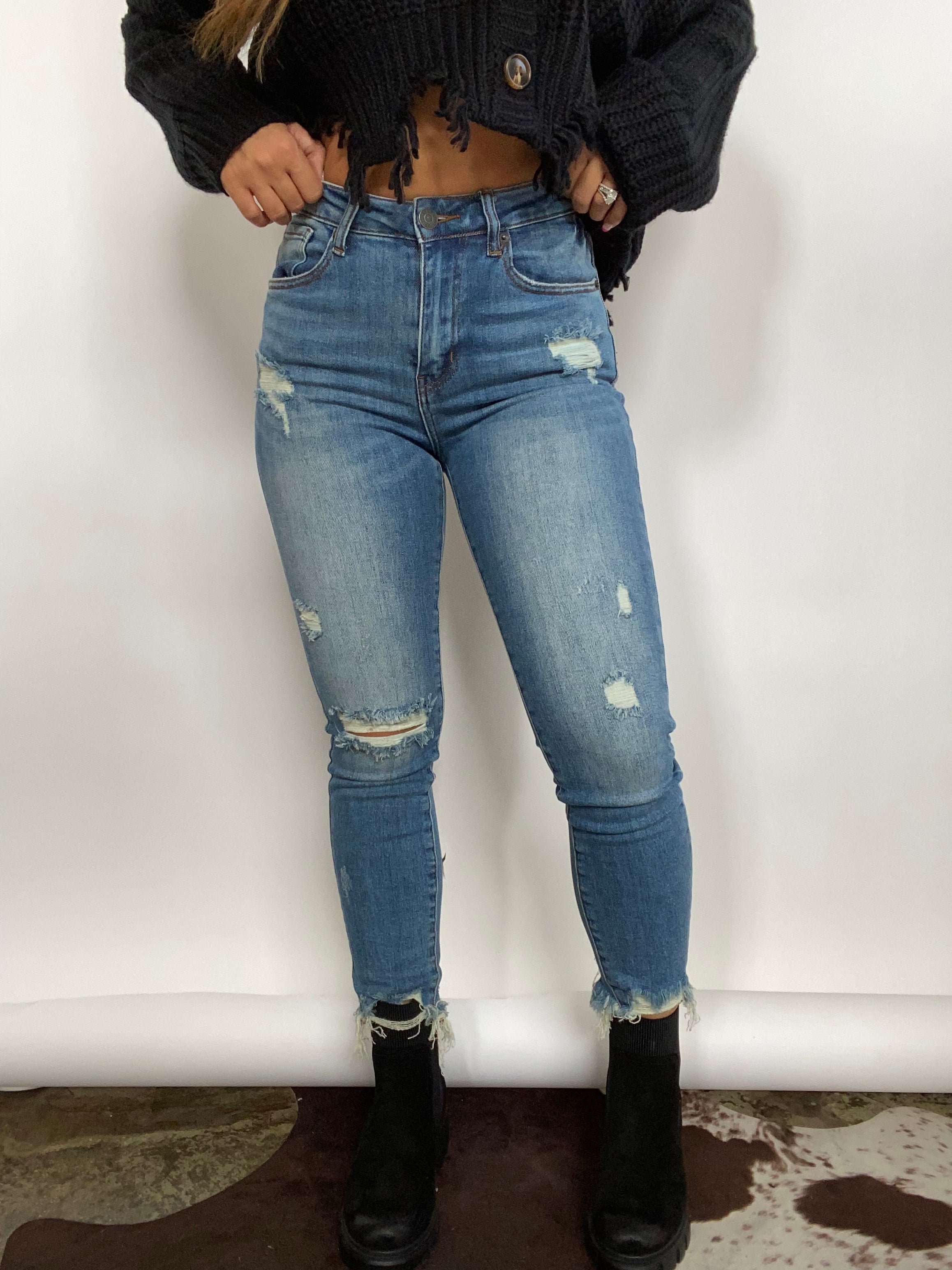 Carly Relaxed Skinny Jeans