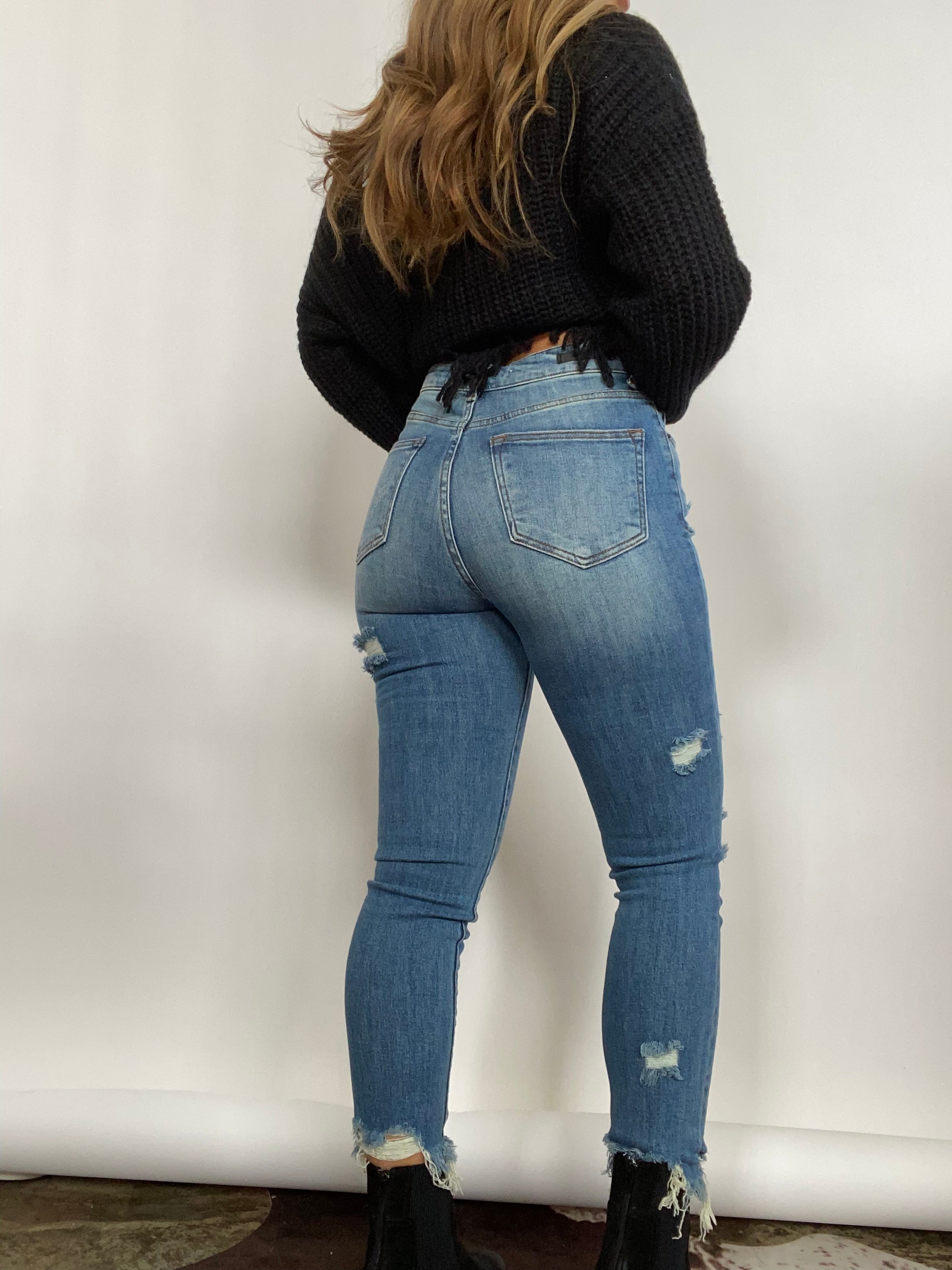 Carly Relaxed Skinny Jeans