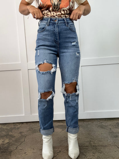 Lindsey Distressed Boyfriend Stretchy Jeans - Medium Wash