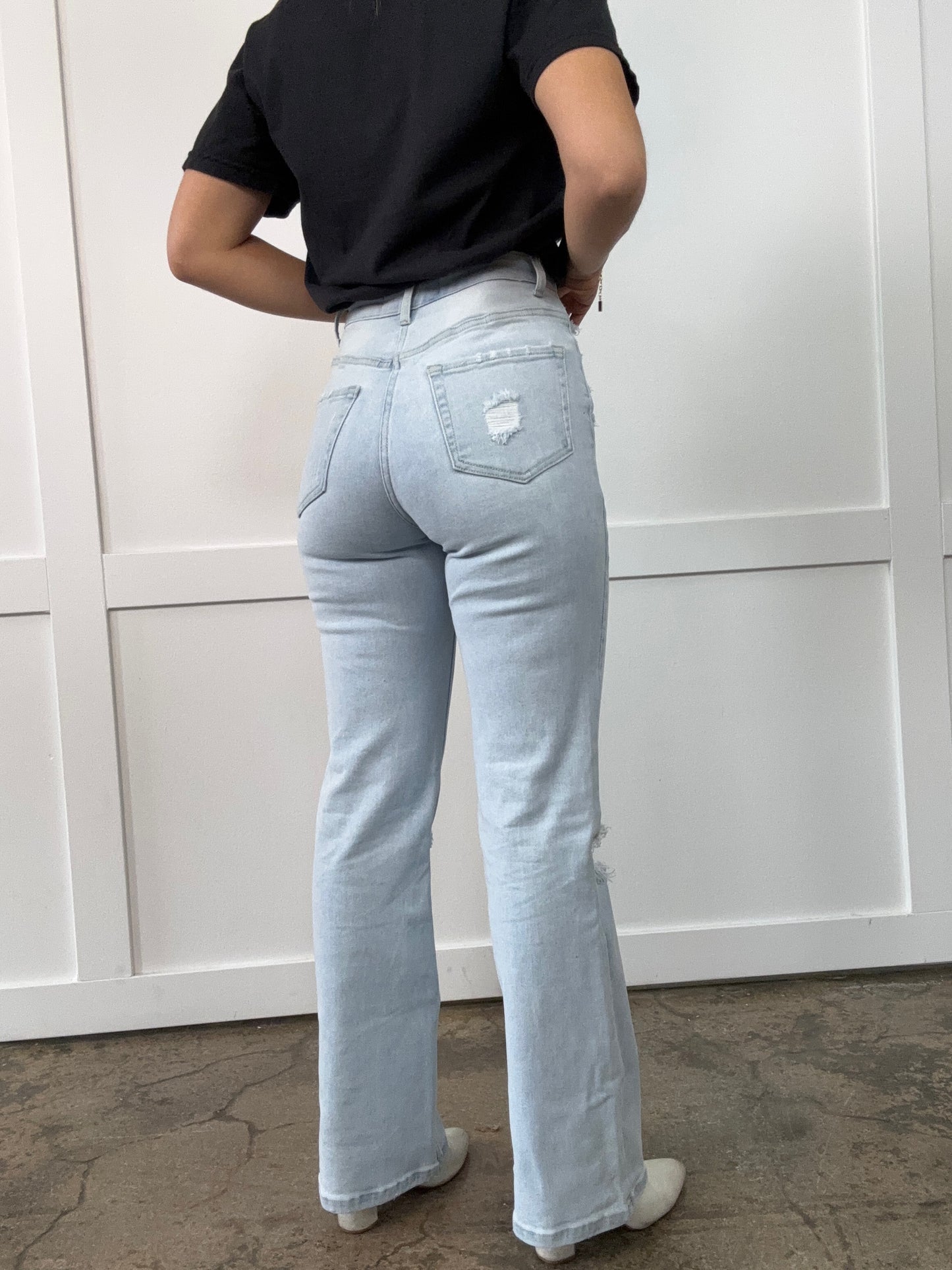 Amber 90s Vintage Boyfriend Jeans Light Wash
