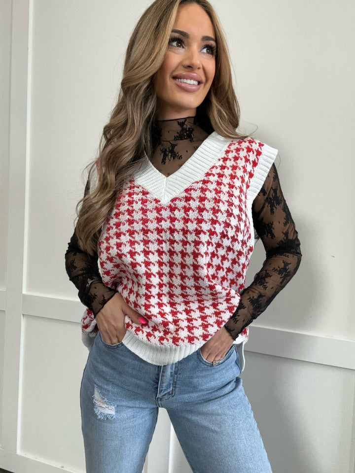 PREORDER: Fireside Comfort Houndstooth V-Neck Sweater Vest