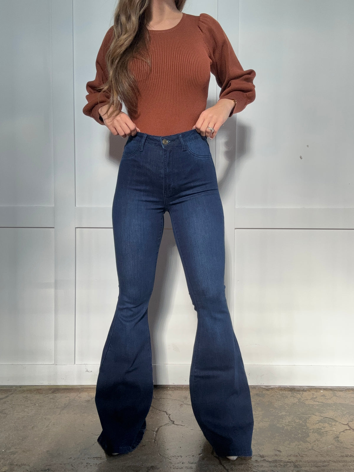 Buy our "Fiona High Waisted Denim Bell Bottom Flare Jeans -Dark Wash" online – Willow Boutique Clothing. Shop stylish Fiona High Waisted Denim Bell Bottom Flare Jeans -Dark Wash today.