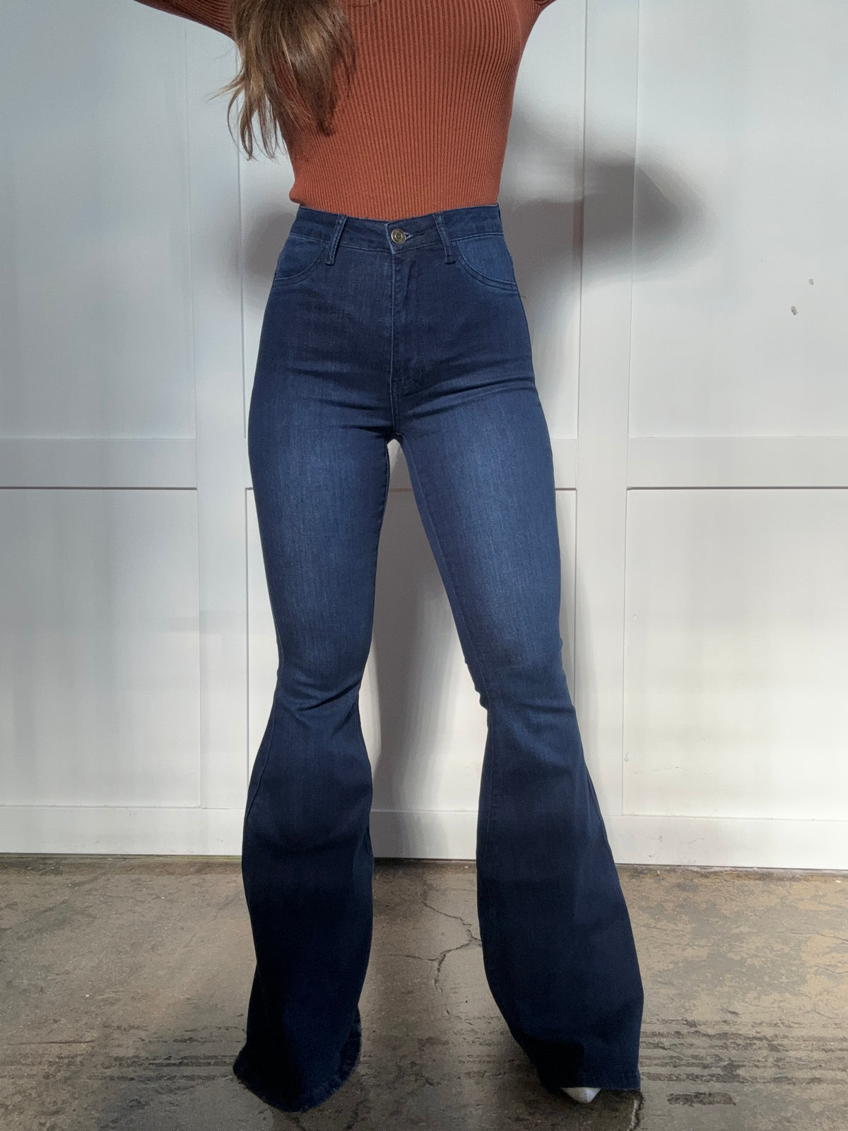 Buy our "Fiona High Waisted Denim Bell Bottom Flare Jeans -Dark Wash" online – Willow Boutique Clothing. Shop stylish Fiona High Waisted Denim Bell Bottom Flare Jeans -Dark Wash today.