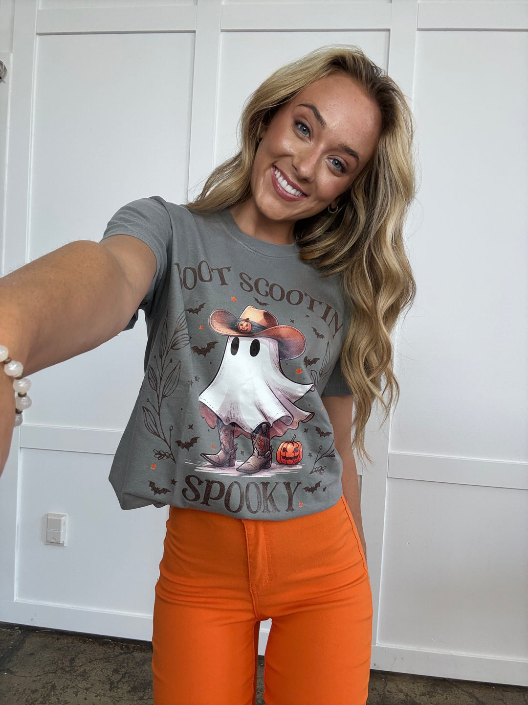 Buy our "Spooky Flare Bundle (1 Fiona Flare + 1 Surprise Spooky Shirt)" online – Willow Boutique Clothing. Shop stylish Spooky Flare Bundle (1 Fiona Flare + 1 Surprise Spooky Shirt) today.