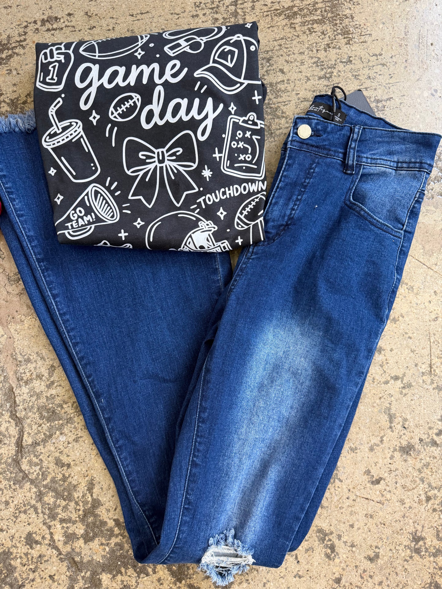 Game-Day Flare Bundle (1 Fiona Flare + 1 Game-Day Shirt)