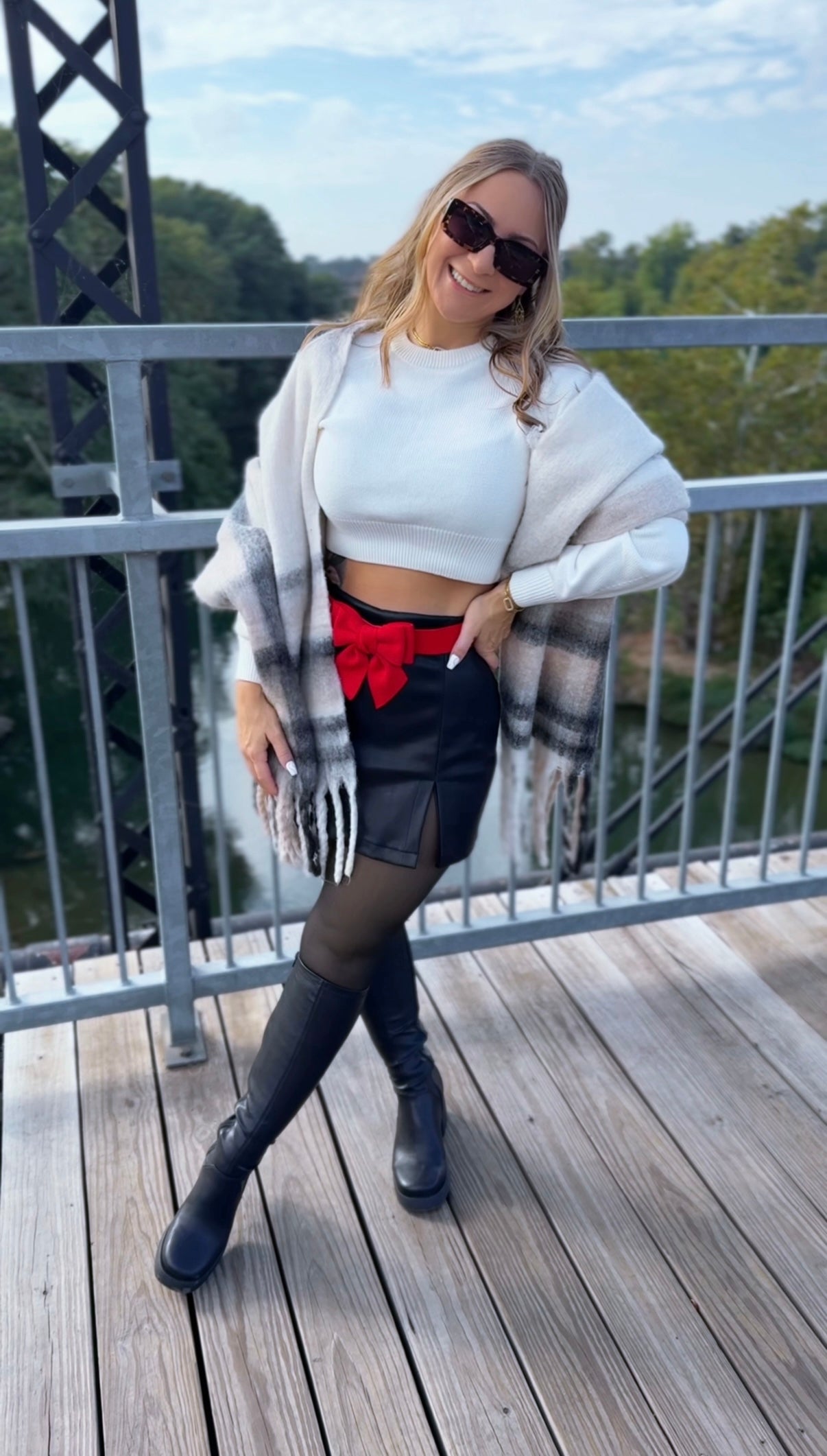 Merry & Bright Bow Belt