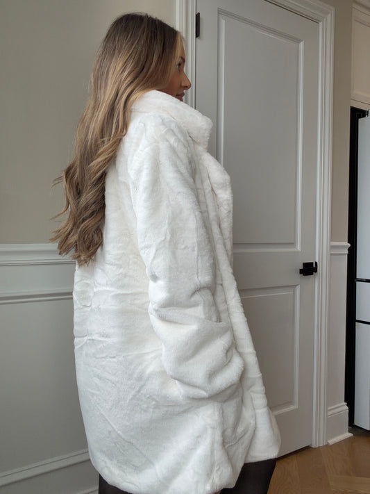 Teddy Plush Woven Solid Collared Coat