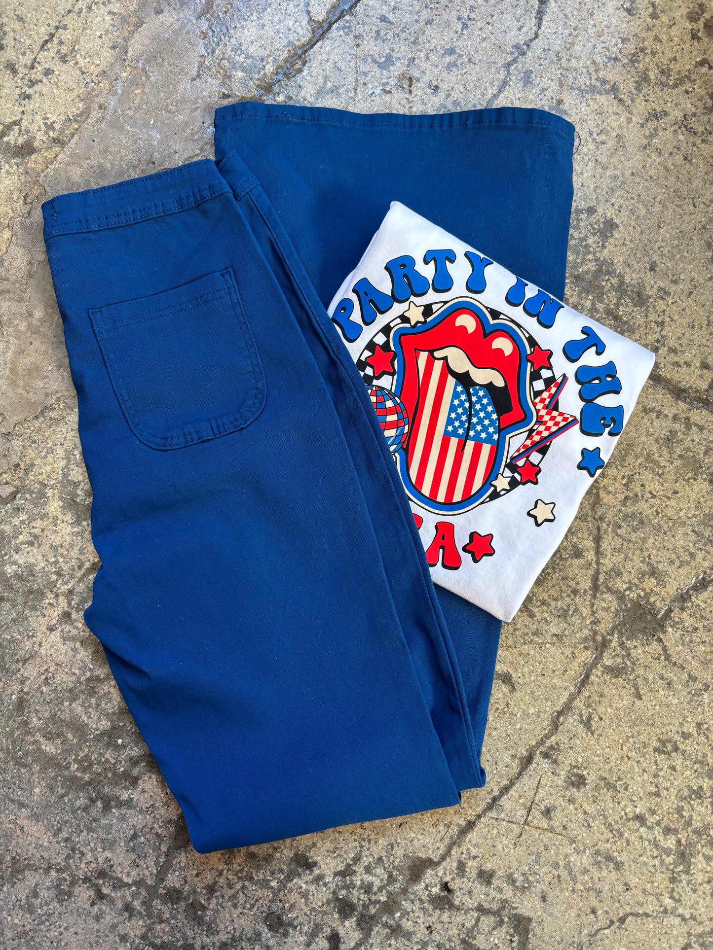 All American Flare Bundle (1 Fiona Flares + 1 Graphic Tee)