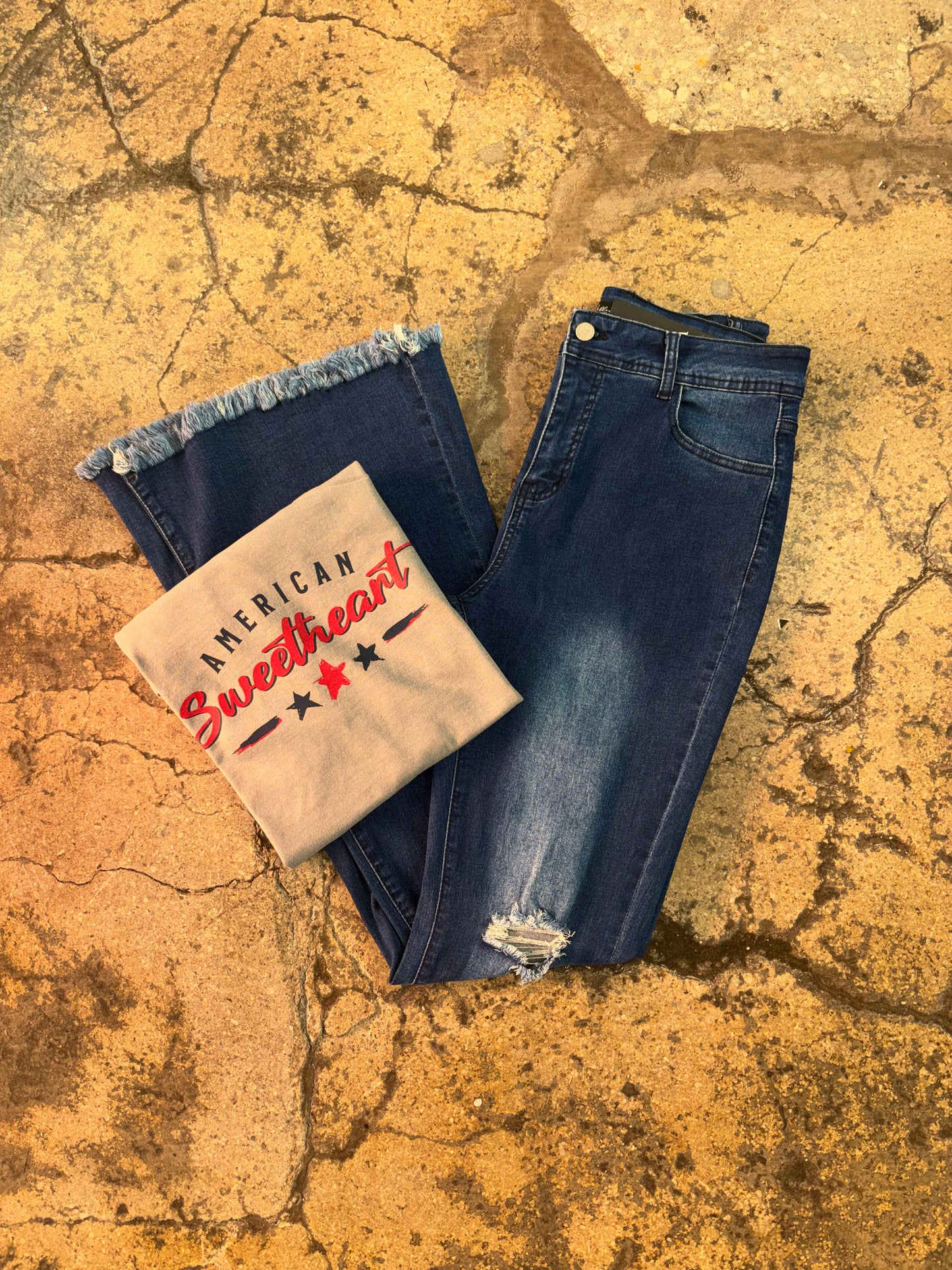 All American Flare Bundle (1 Fiona Flares + 1 Graphic Tee)