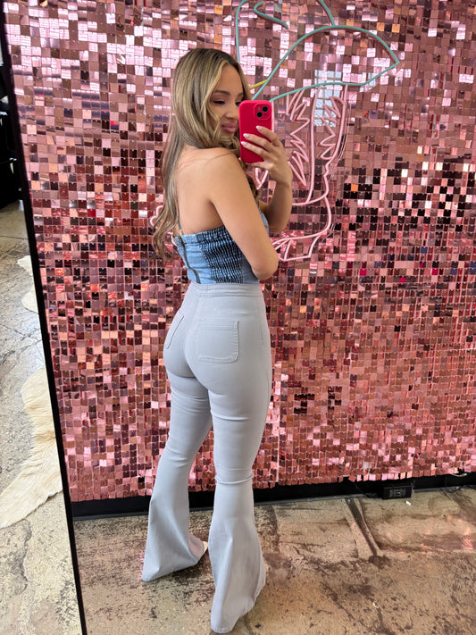 Buy our "Fiona High Waisted Bell Bottom Flare Jeans - Light Grey" online – Willow Boutique Clothing. Shop stylish Fiona High Waisted Bell Bottom Flare Jeans - Light Grey today.