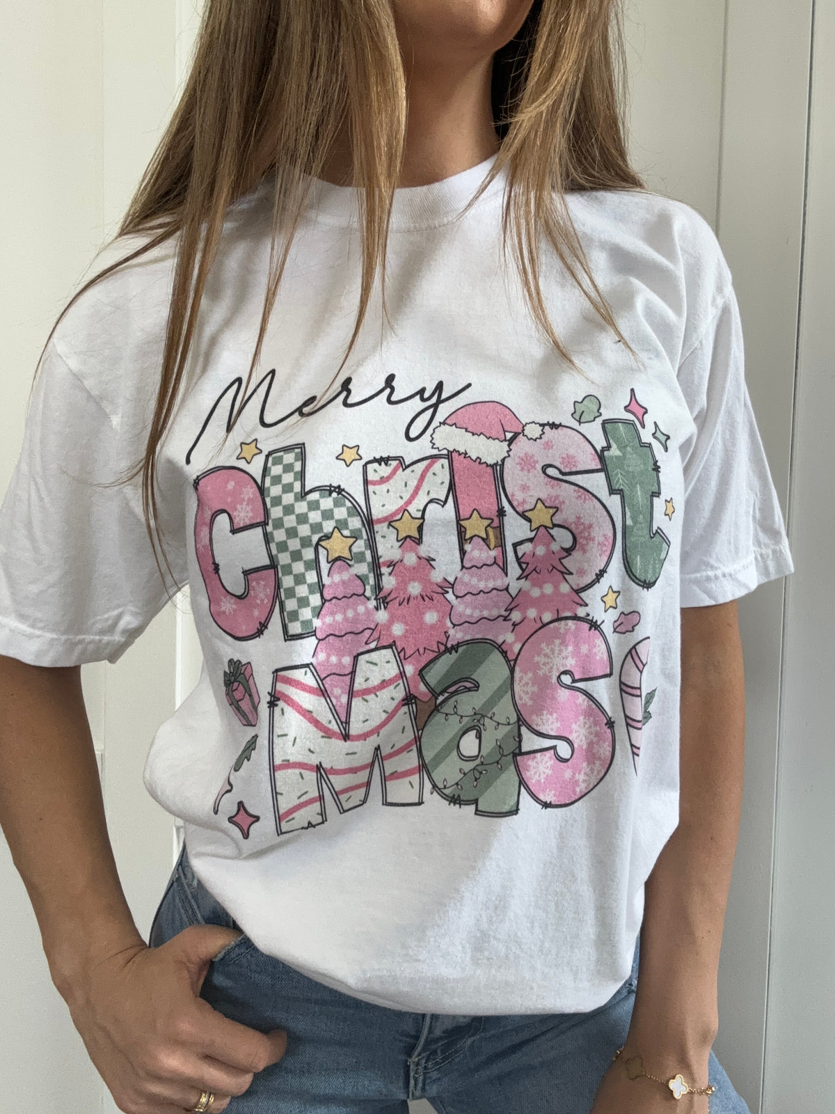 Buy our "I'm Dreaming of a Pink Christmas Graphic" online – Willow Boutique Clothing. Shop stylish I'm Dreaming of a Pink Christmas Graphic today.