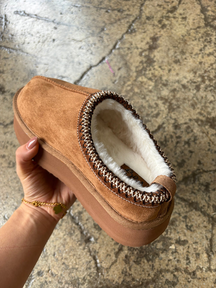 Campfire Cozy Tan Platform Slippers