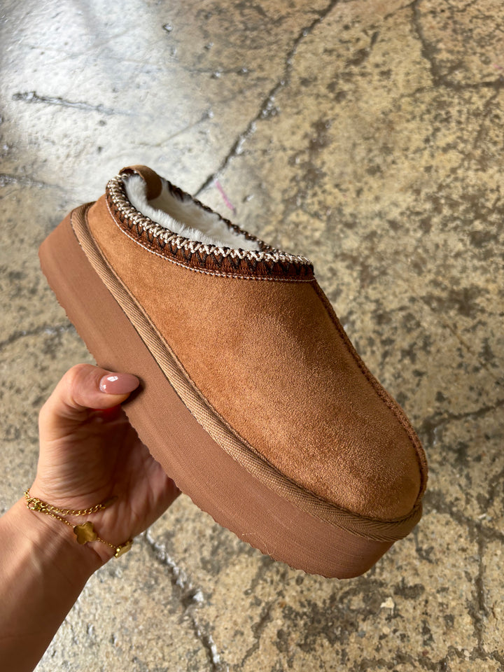 Campfire Cozy Tan Platform Slippers