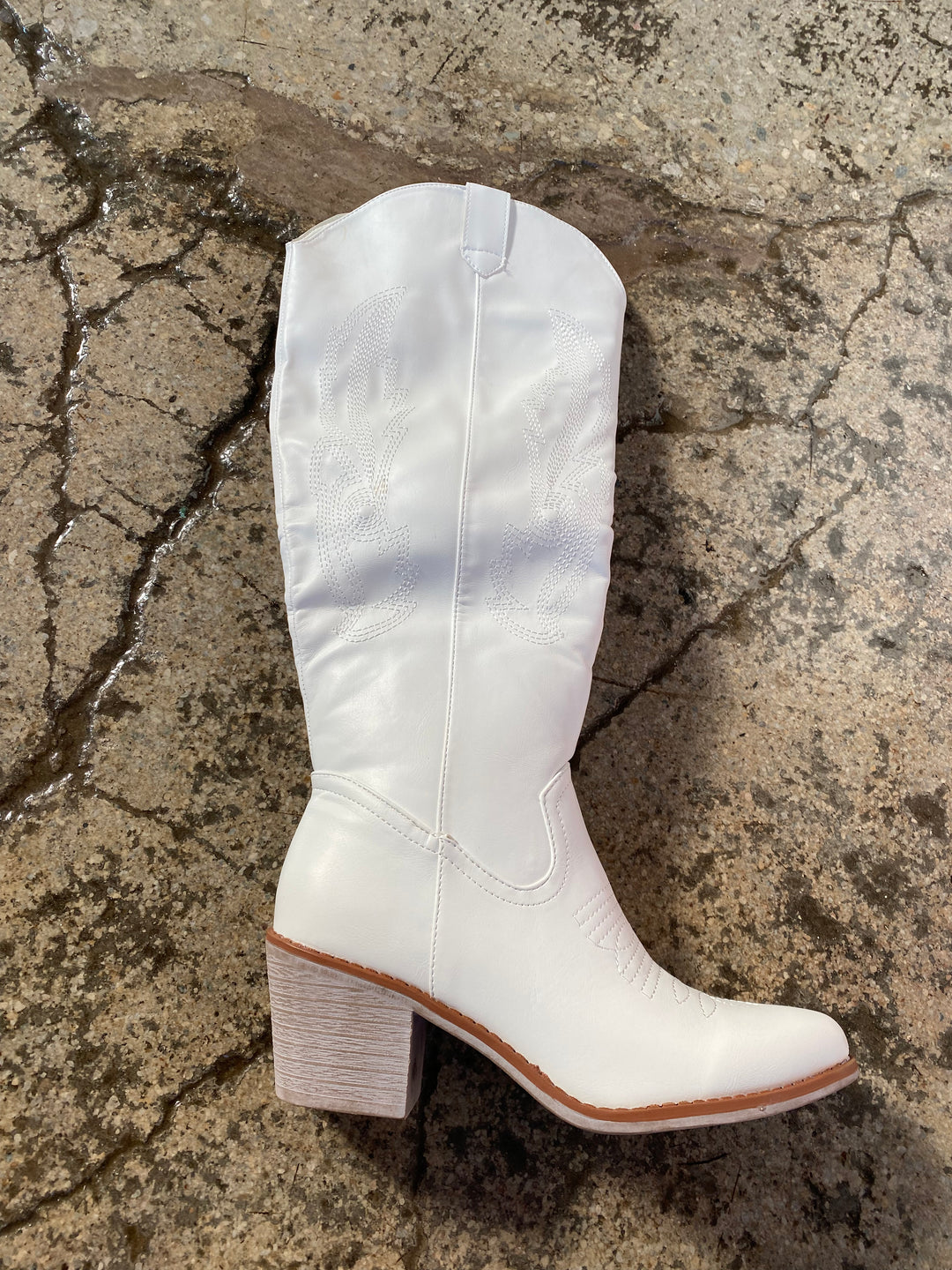 Talyn Western Heeled Cowgirl Boots- White
