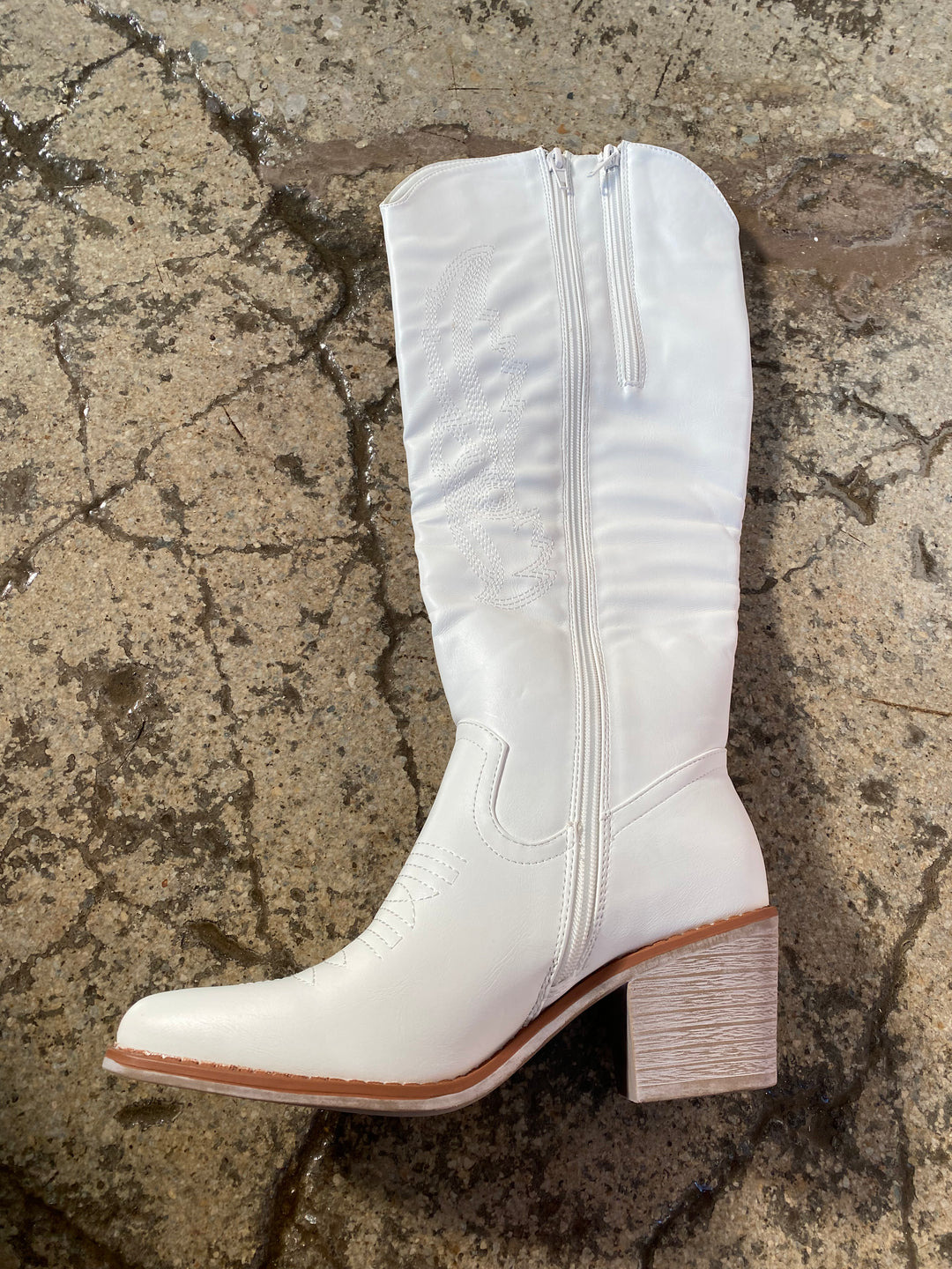 Talyn Western Heeled Cowgirl Boots- White