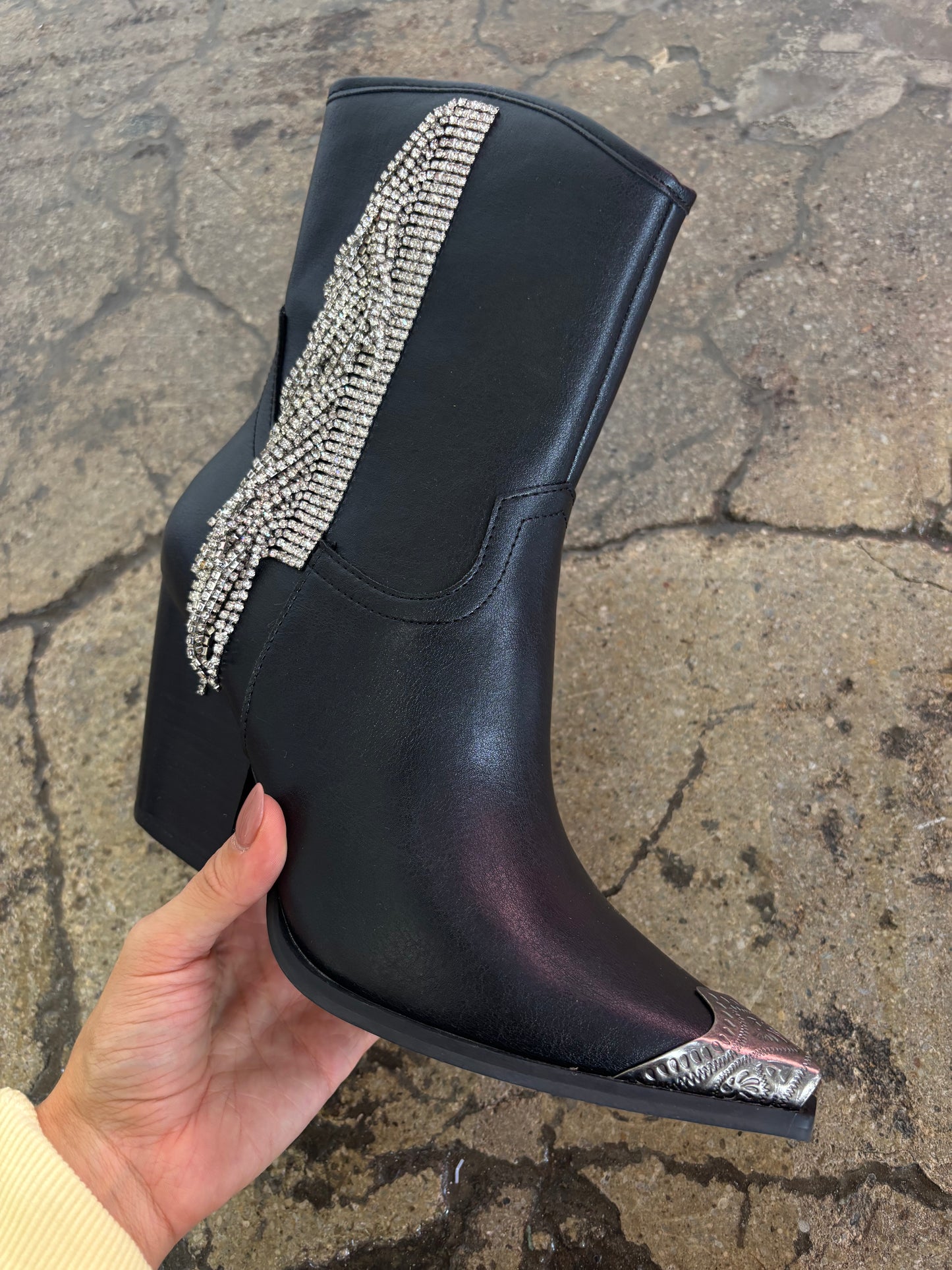 Kai Rhinestone Fringe Studded Toe Cowgirl Boots - Black