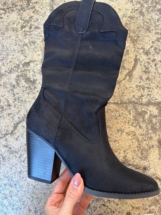 Akito Suede Mid-Calf Heeled Boots