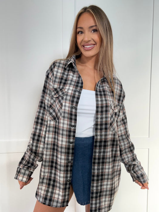 Buy our "Crisp Breeze Oversized Plaid Flannel Shirt" online – Willow Boutique Clothing. Shop stylish Crisp Breeze Oversized Plaid Flannel Shirt today.