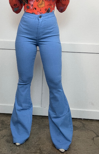 Buy our "All American Flare Bundle (1 Fiona Flares + 1 Graphic Tee)" online – Willow Boutique Clothing. Shop stylish All American Flare Bundle (1 Fiona Flares + 1 Graphic Tee) today.