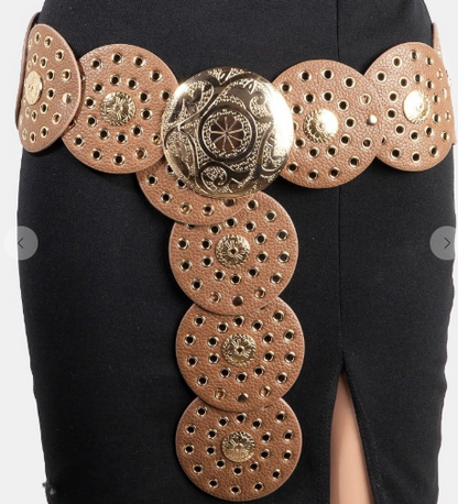 Shop Brandy Faux Leather Disc Chain Belt online at Willow Boutique – best boutique for women’s fashion.