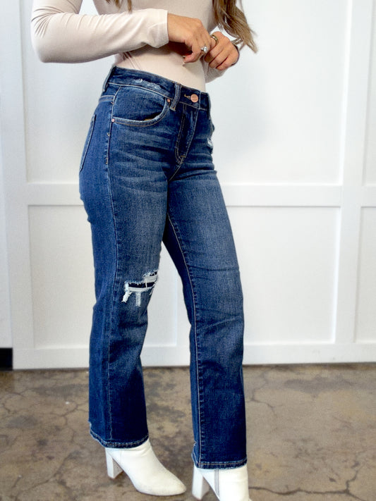 Wendy Cropped Straight Leg Jeans