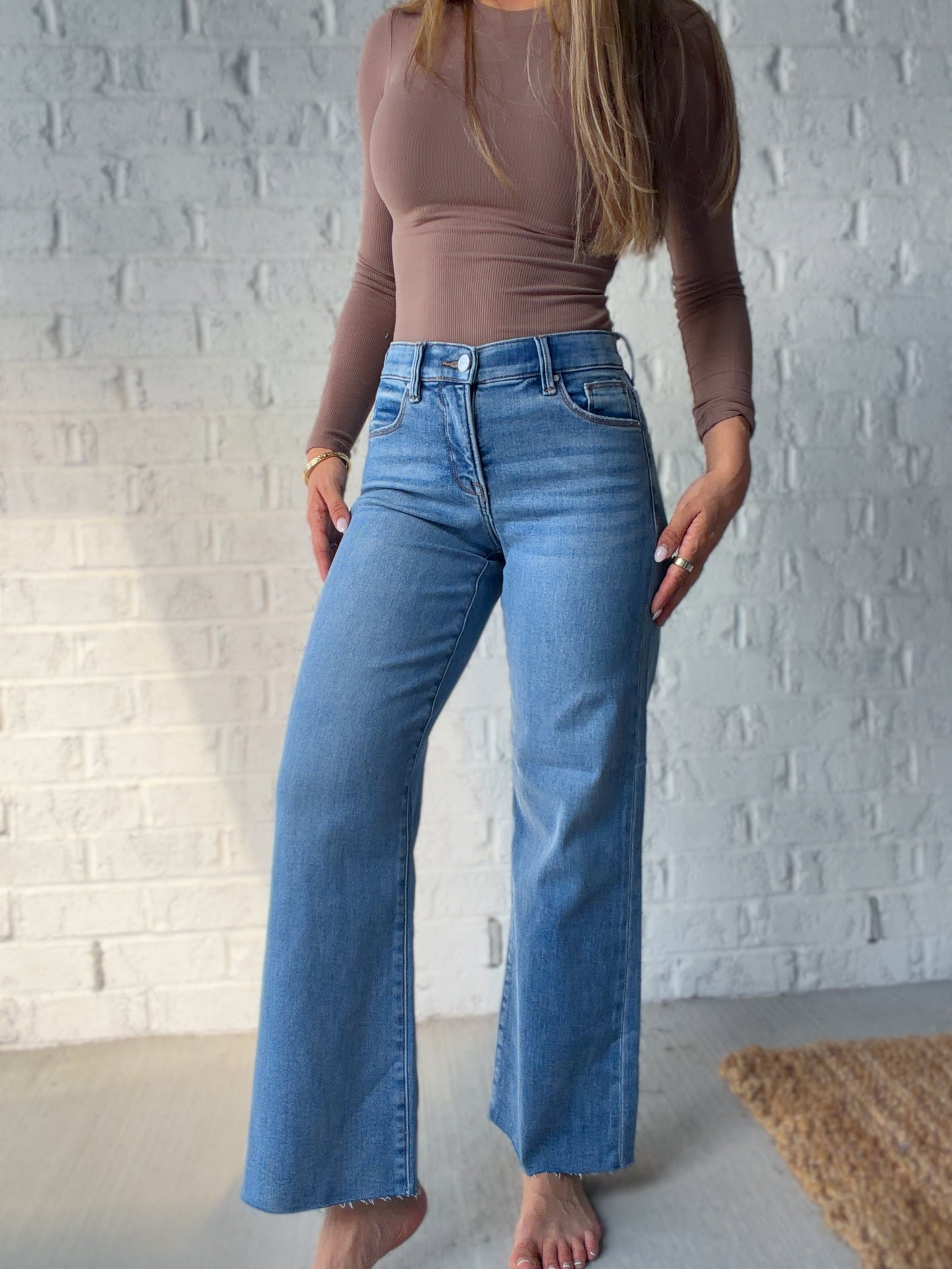 Emery Cropped Wide Leg Risen Jeans