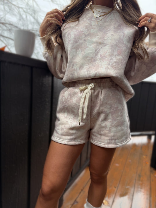 Aspen Pines Beige Camo Shorts