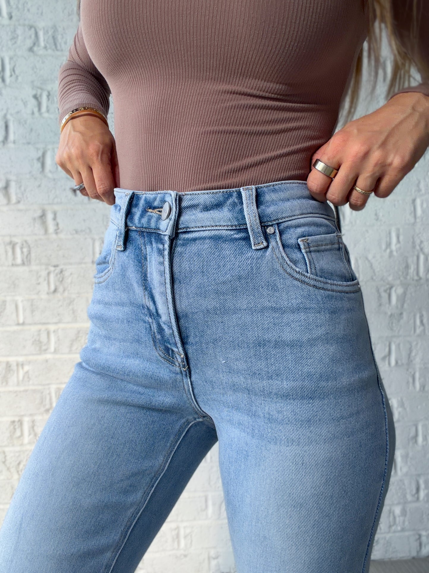 Emery Cropped Wide Leg Risen Jeans