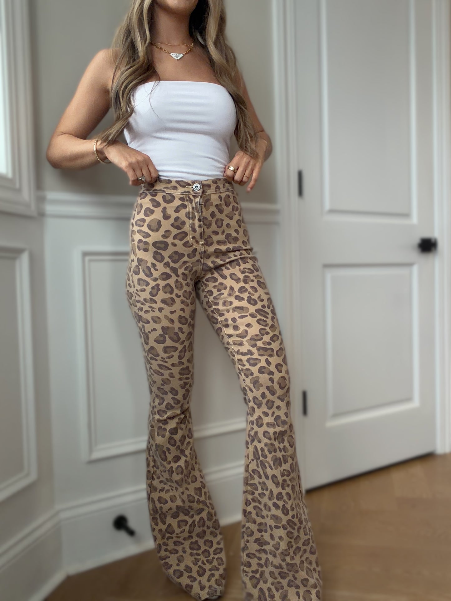 PREORDER: Fiona High Waisted Bell Bottom Flare Jeans - Light Brown Leopard