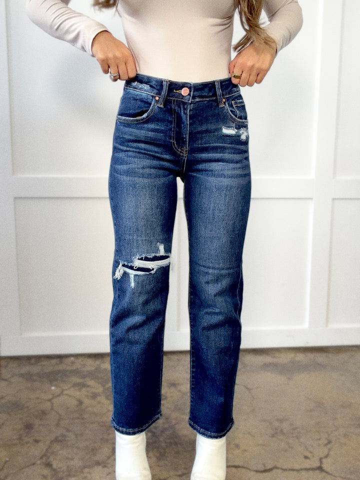 Wendy Cropped Straight Leg Jeans