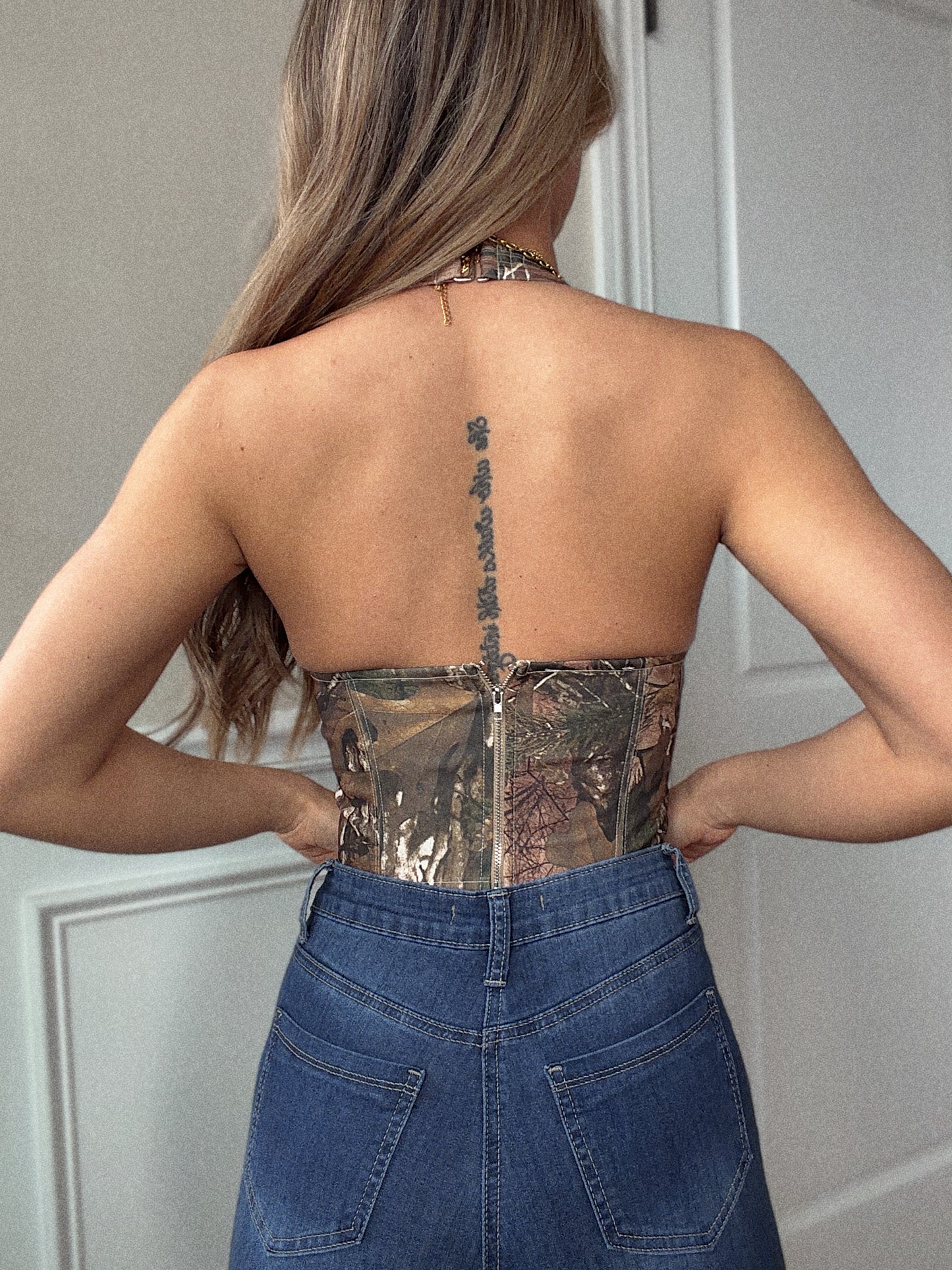 Mossy Sweetheart Halter Top