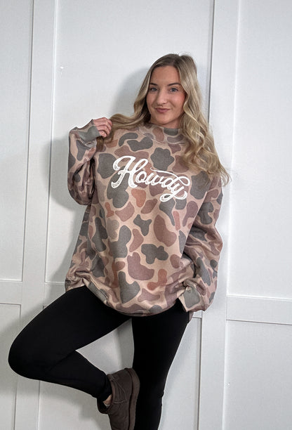 Tilly Howdy Oversized Dark Camo Mock Neck Crew