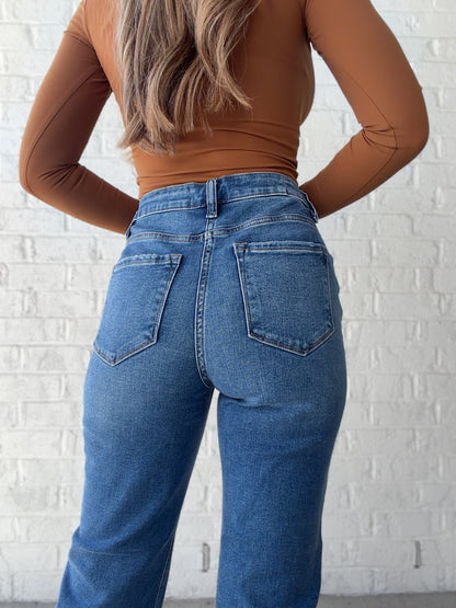 The Stevie Boyfriend Risen Jeans