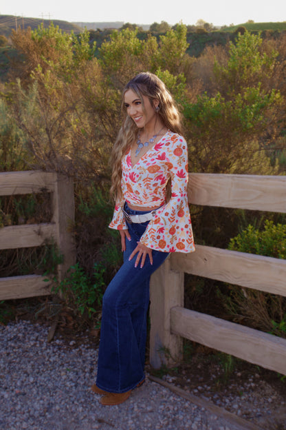 Fiona High Waisted Bell Bottom Flare Jeans - Medium Wash Denim (SIZE UP)