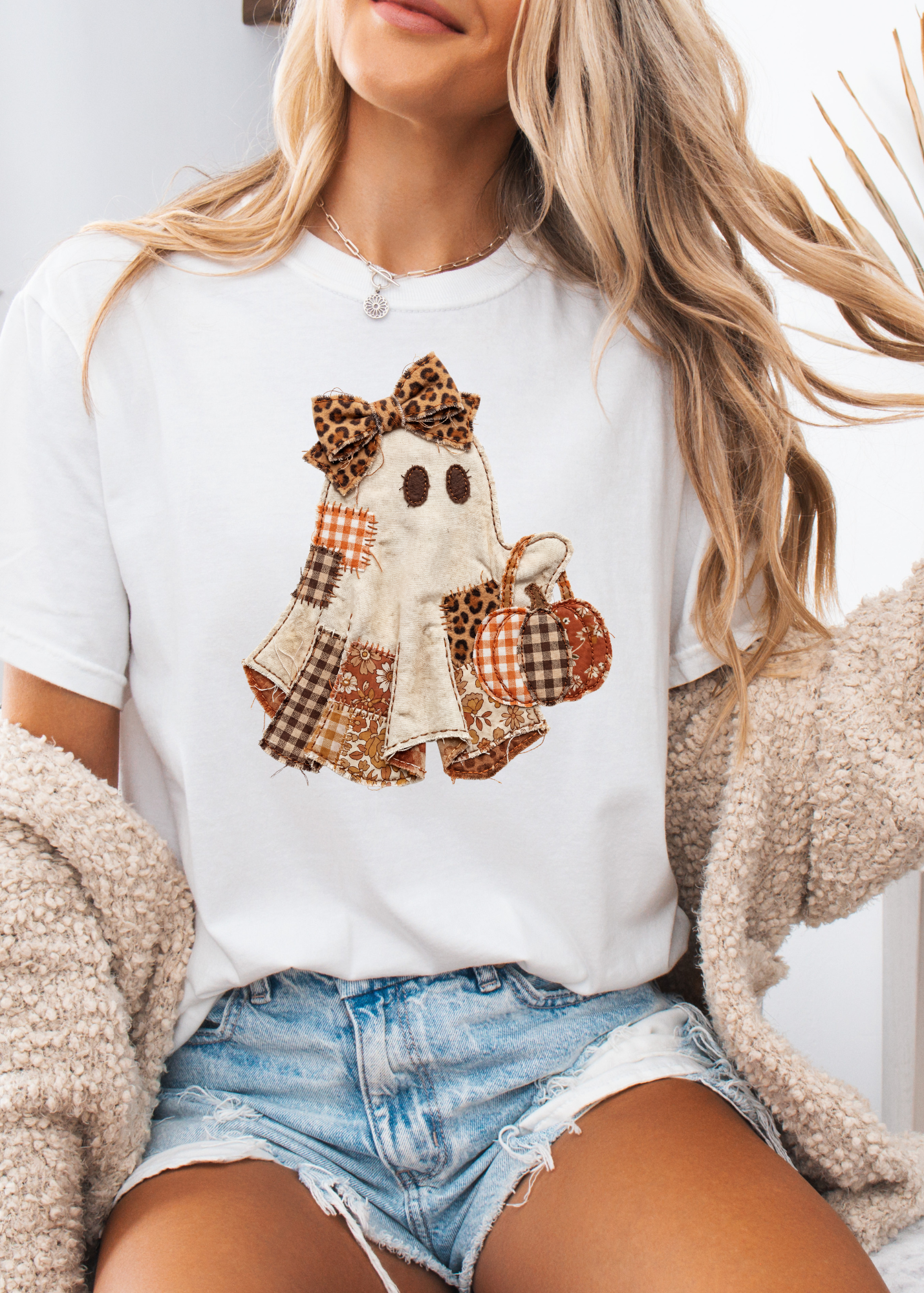 Bow-tiful Boo Graphic