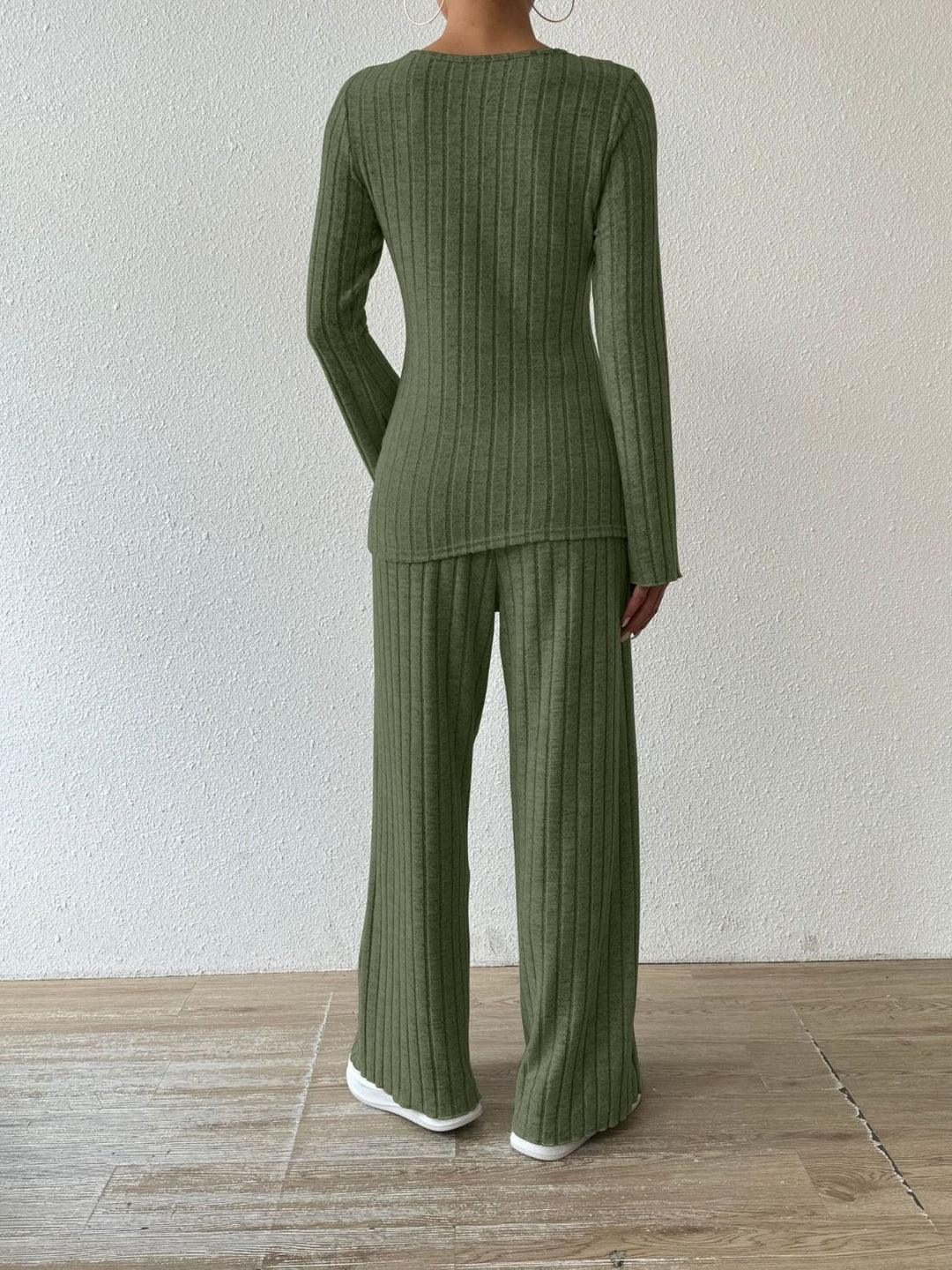 PREORDER: Megan Ribbed V-Neck Long Sleeve Top and Pocketed Pants Set