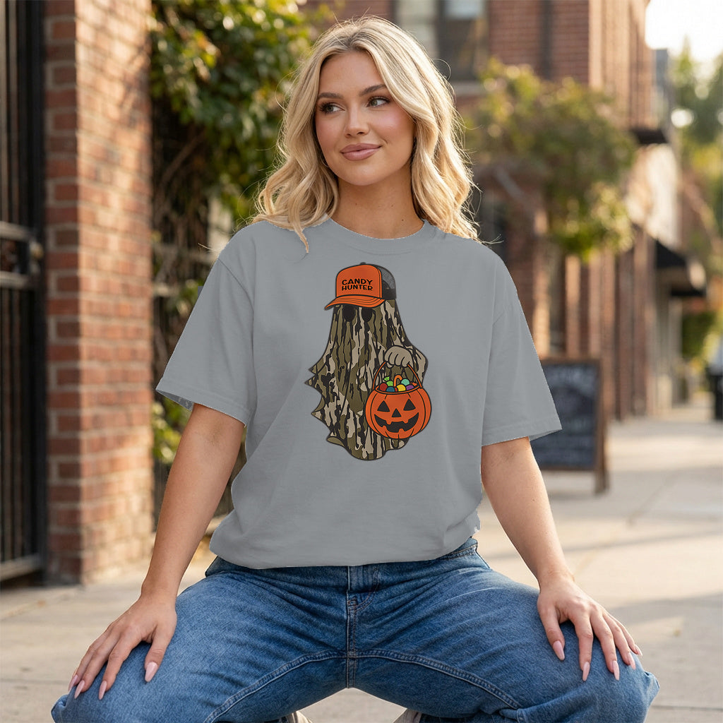 Candy Hunter Camo Ghost Graphic - Grey T-Shirt on model