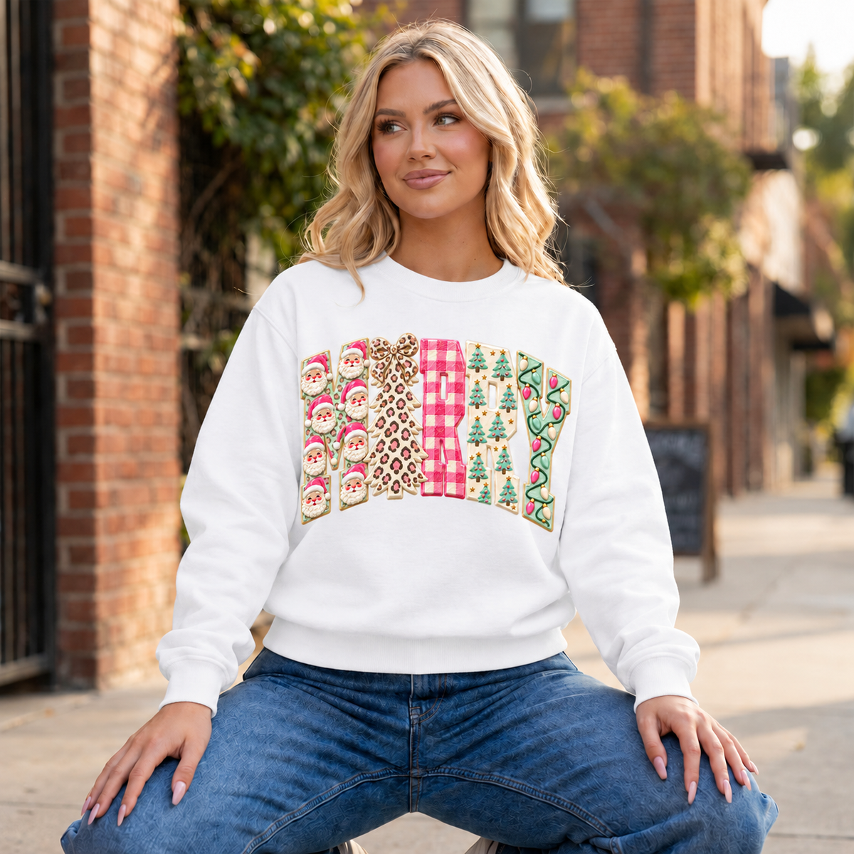 Coquette Merry Christmas Crewneck — White