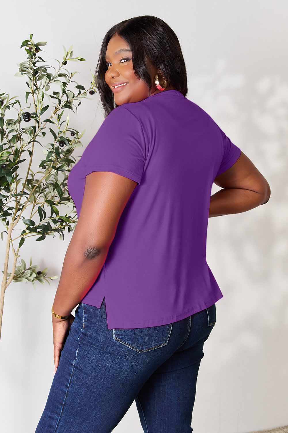 Buy our "Renee Round Neck Short Sleeve T-Shirt" online – Willow Boutique Clothing. Shop stylish Renee Round Neck Short Sleeve T-Shirt today.