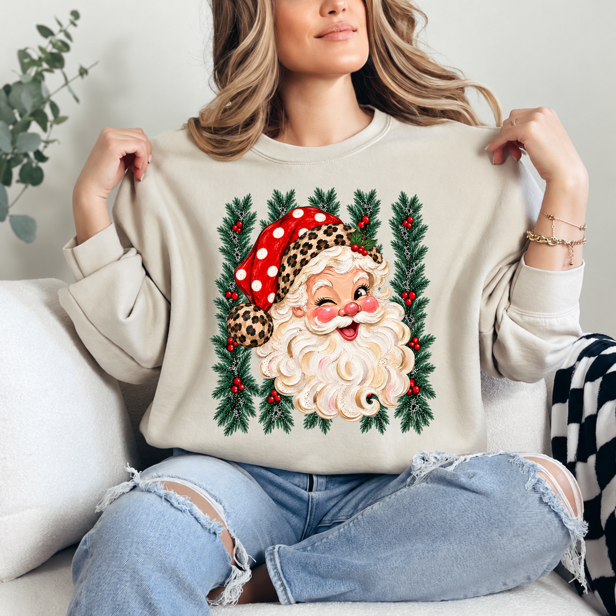 Evergreen Leopard Santa Crewneck — Sand