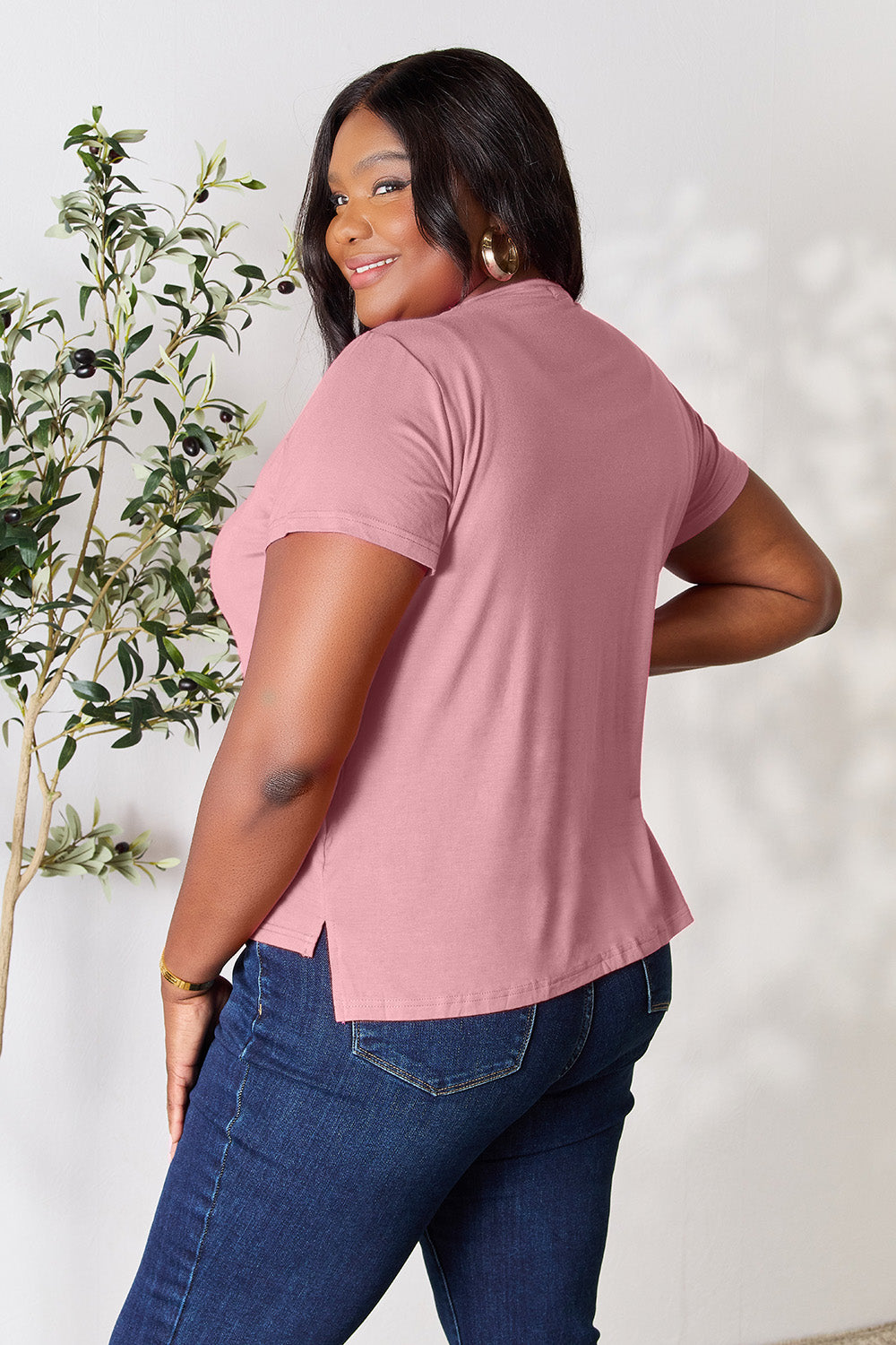 Buy our "Renee Round Neck Short Sleeve T-Shirt" online – Willow Boutique Clothing. Shop stylish Renee Round Neck Short Sleeve T-Shirt today.