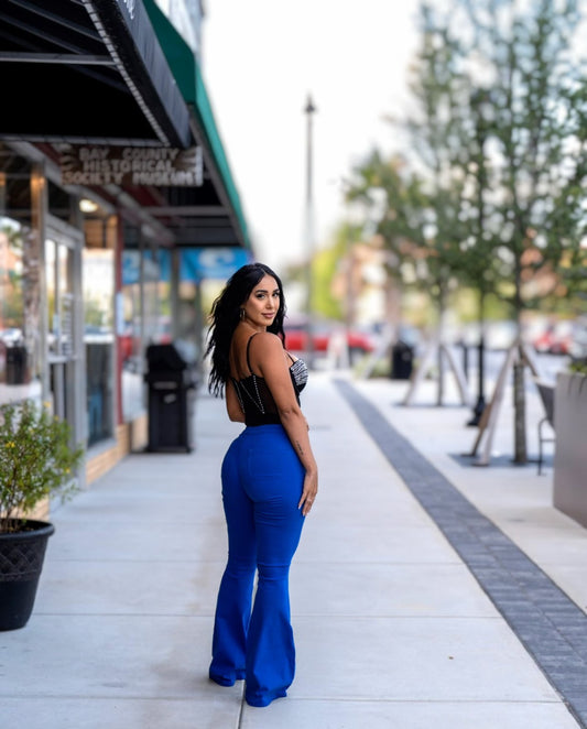 Buy our "Fiona High Waisted Bell Bottom Flare Jeans - Royal Blue" online – Willow Boutique Clothing. Shop stylish Fiona High Waisted Bell Bottom Flare Jeans - Royal Blue today.