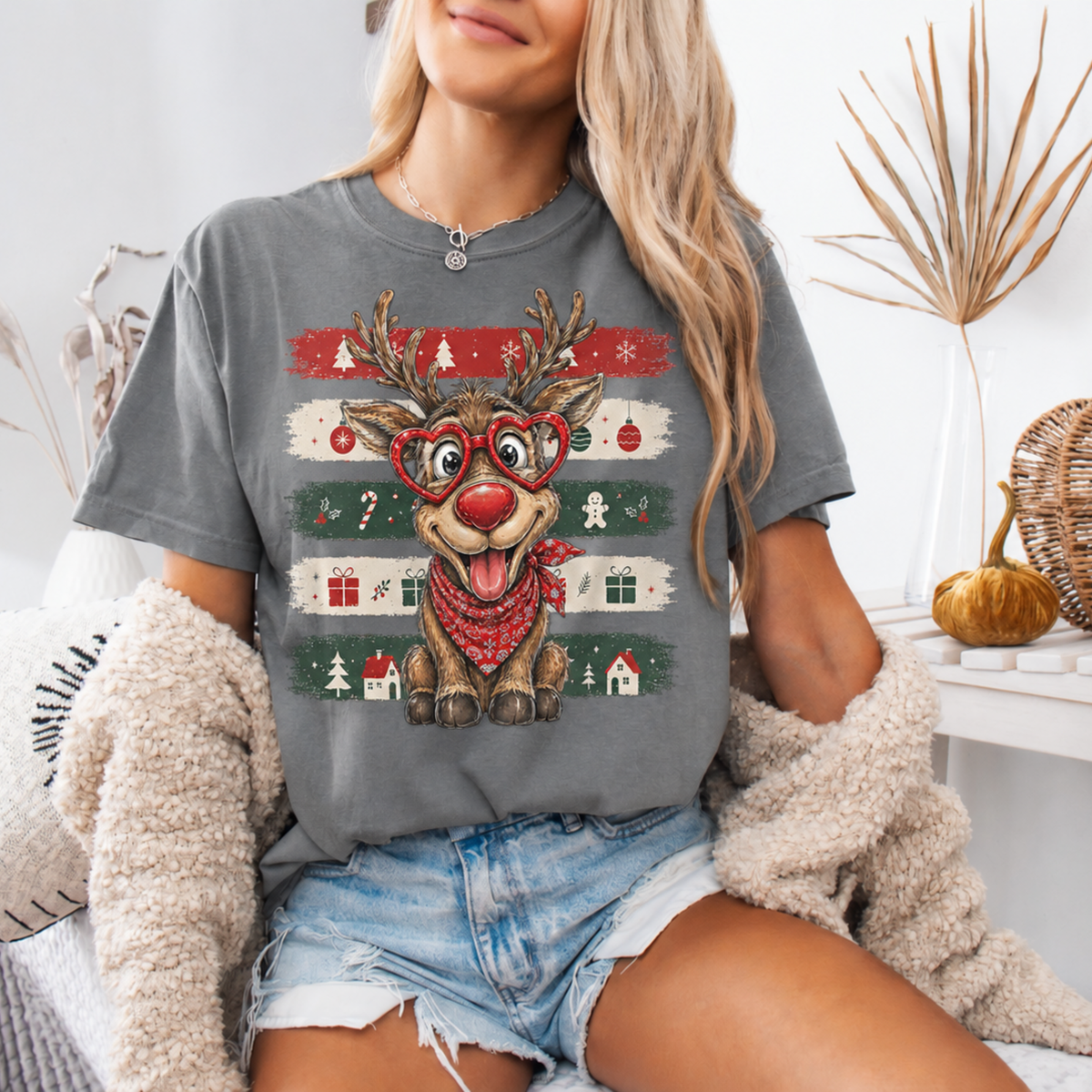 Cute Reindeer Christmas Graphic on Grey T-shirt