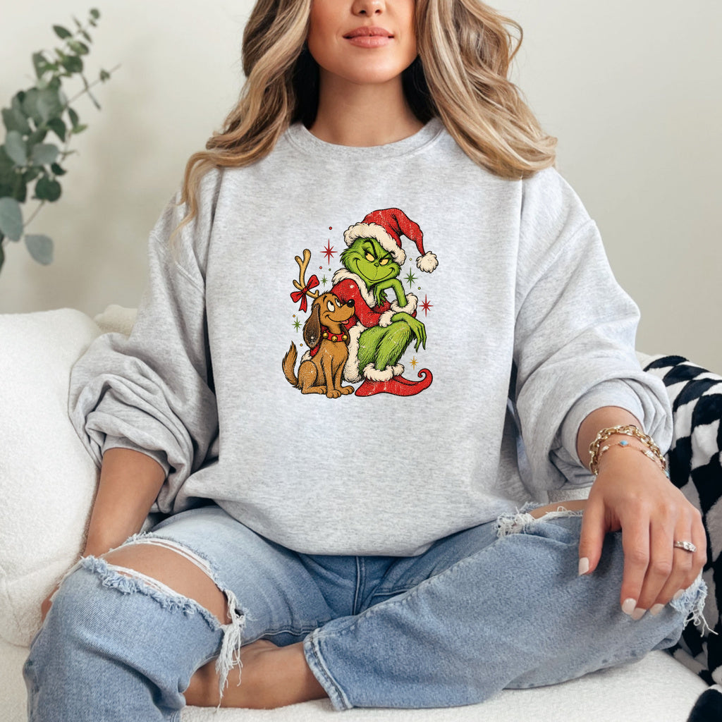 Vintage Grinch & Max Christmas Graphic - Ash/Heather Grey Crewneck on model