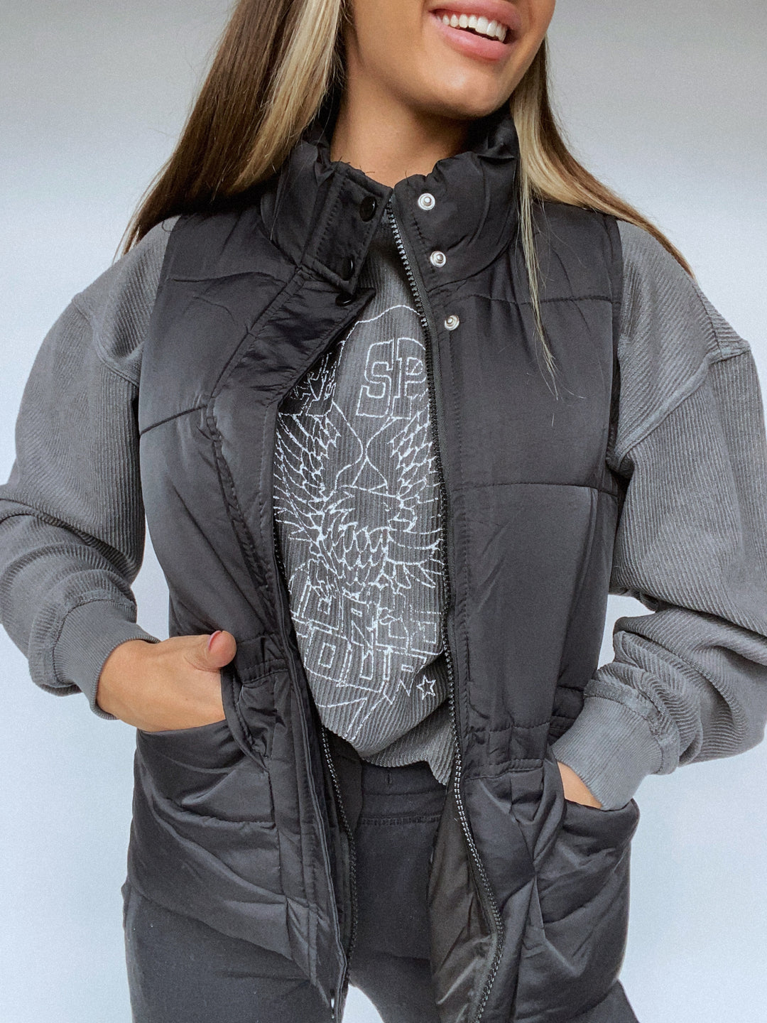 IMPERFECT of Chilly Breeze Puffer Vest- Black