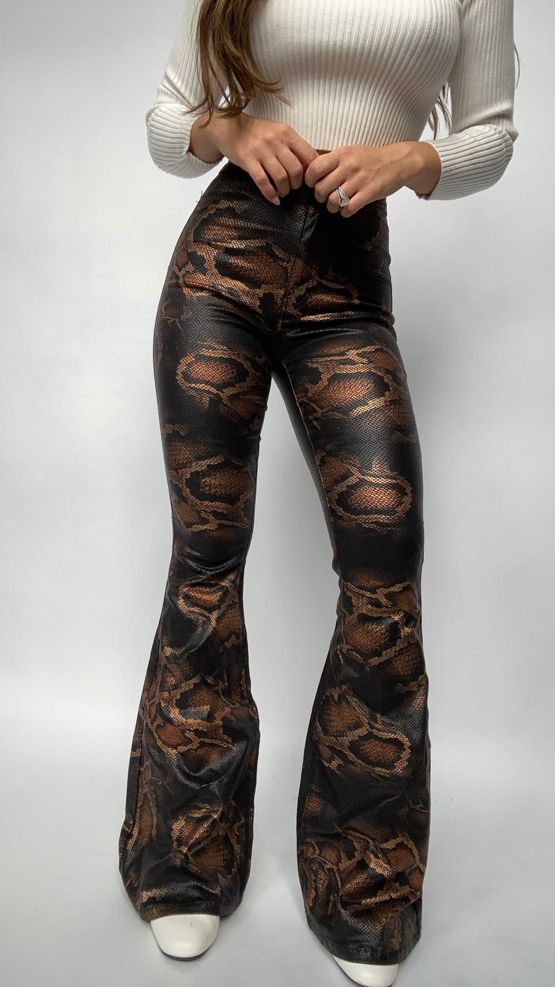 Fiona High Waisted Bell Bottom Flare Jeans - Snakeprint