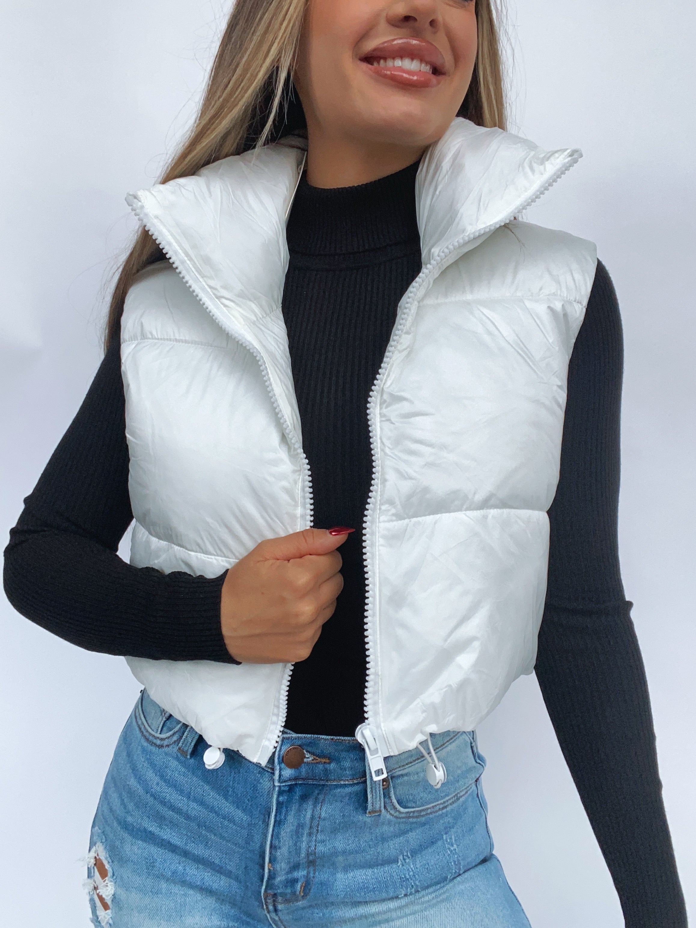 Brie White Cropped Puffer Vest